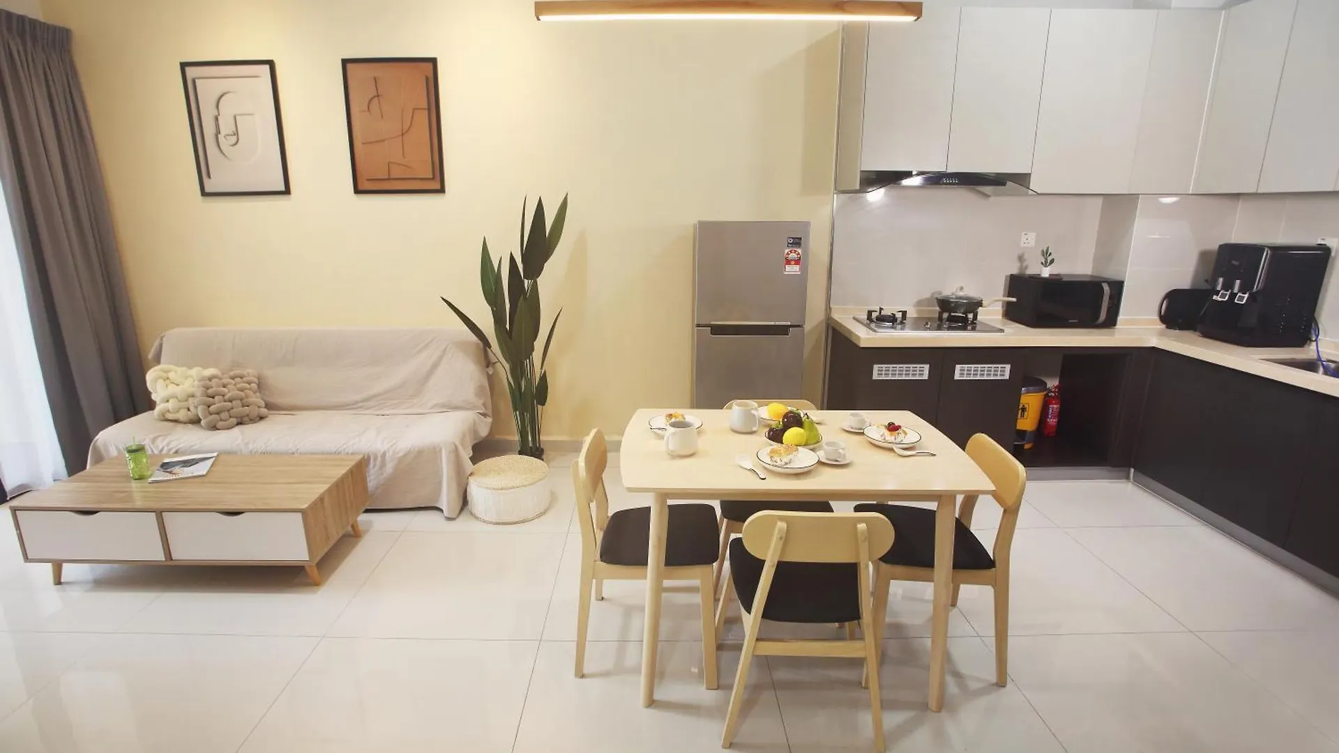 Cozy Beach Escape: 2Br Muji Gem Johor Bahru 0*,